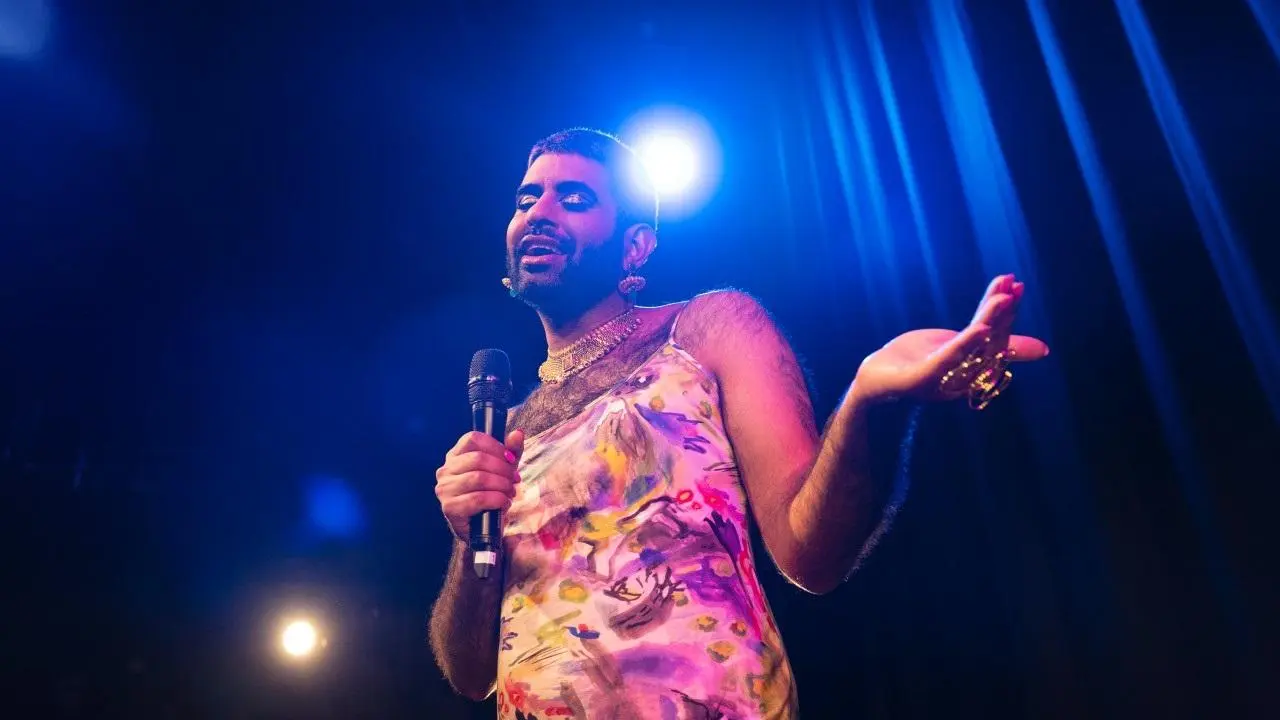 Audience at a Alok (Alok Vaid-Menon) concert